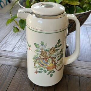 Mikasa vintage Festive spirit, Christmas themed thermal carafe